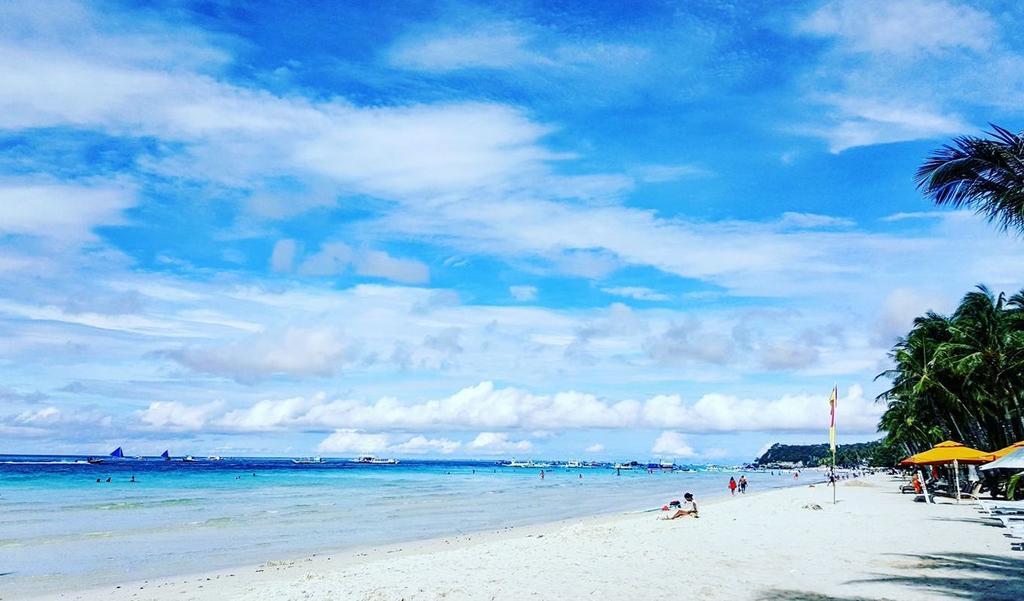 Hostel Travellers Pad Boracay Balabag  Exterior foto