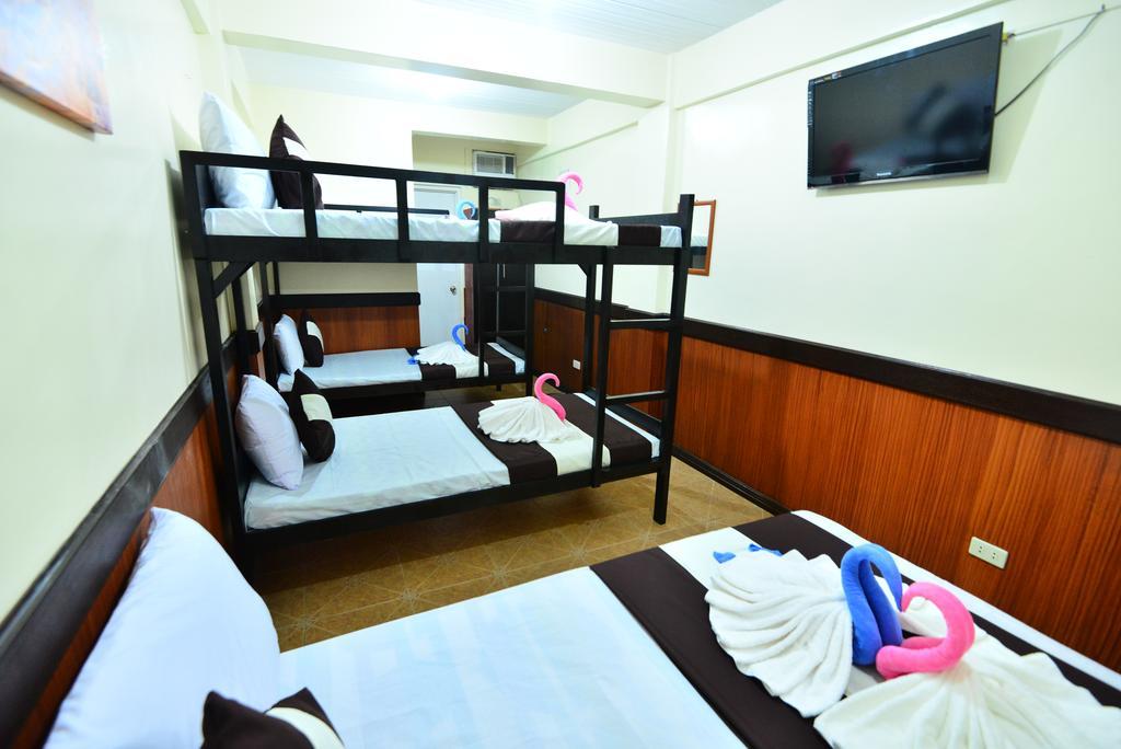 Hostel Travellers Pad Boracay Balabag  Exterior foto