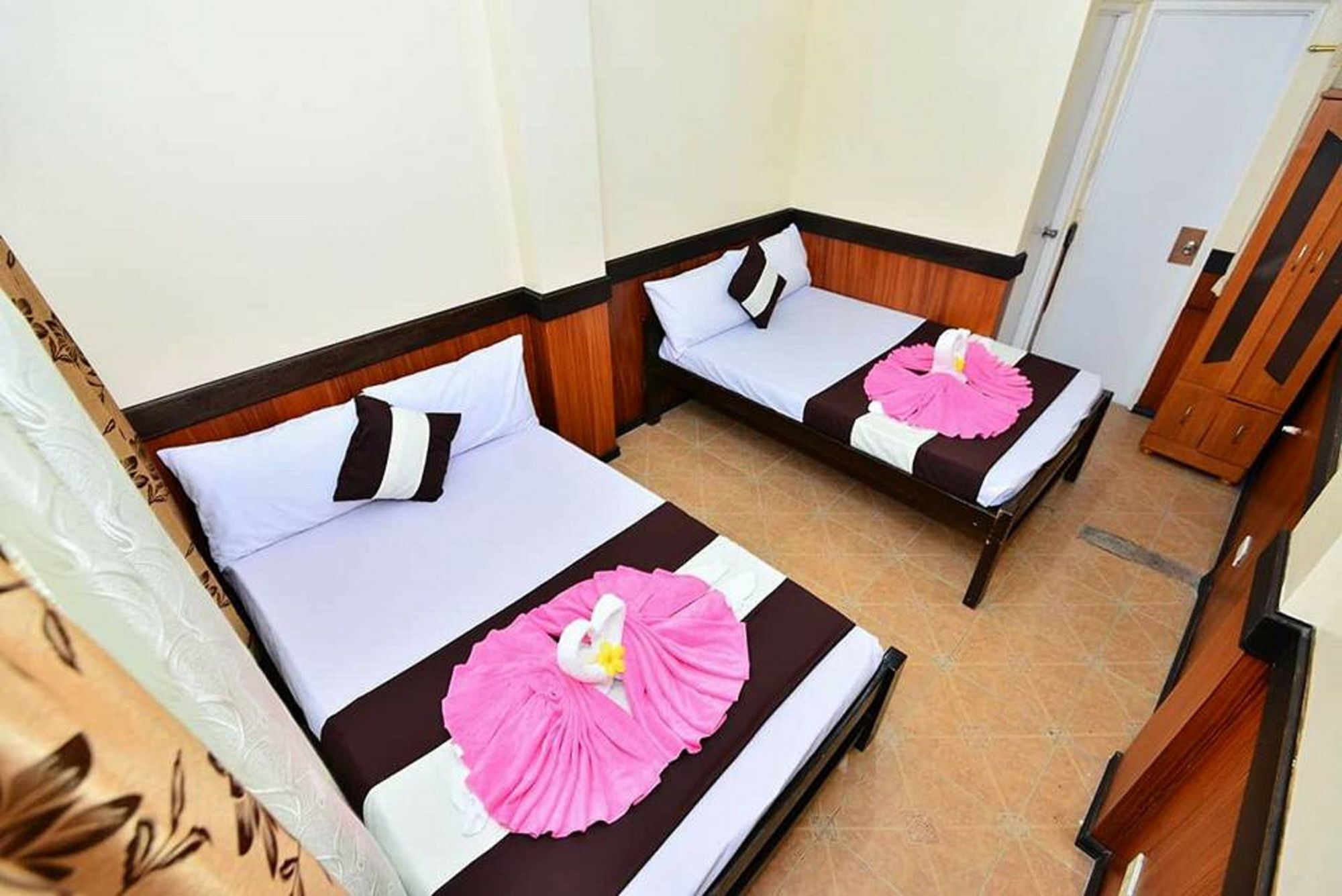 Hostel Travellers Pad Boracay Balabag  Exterior foto