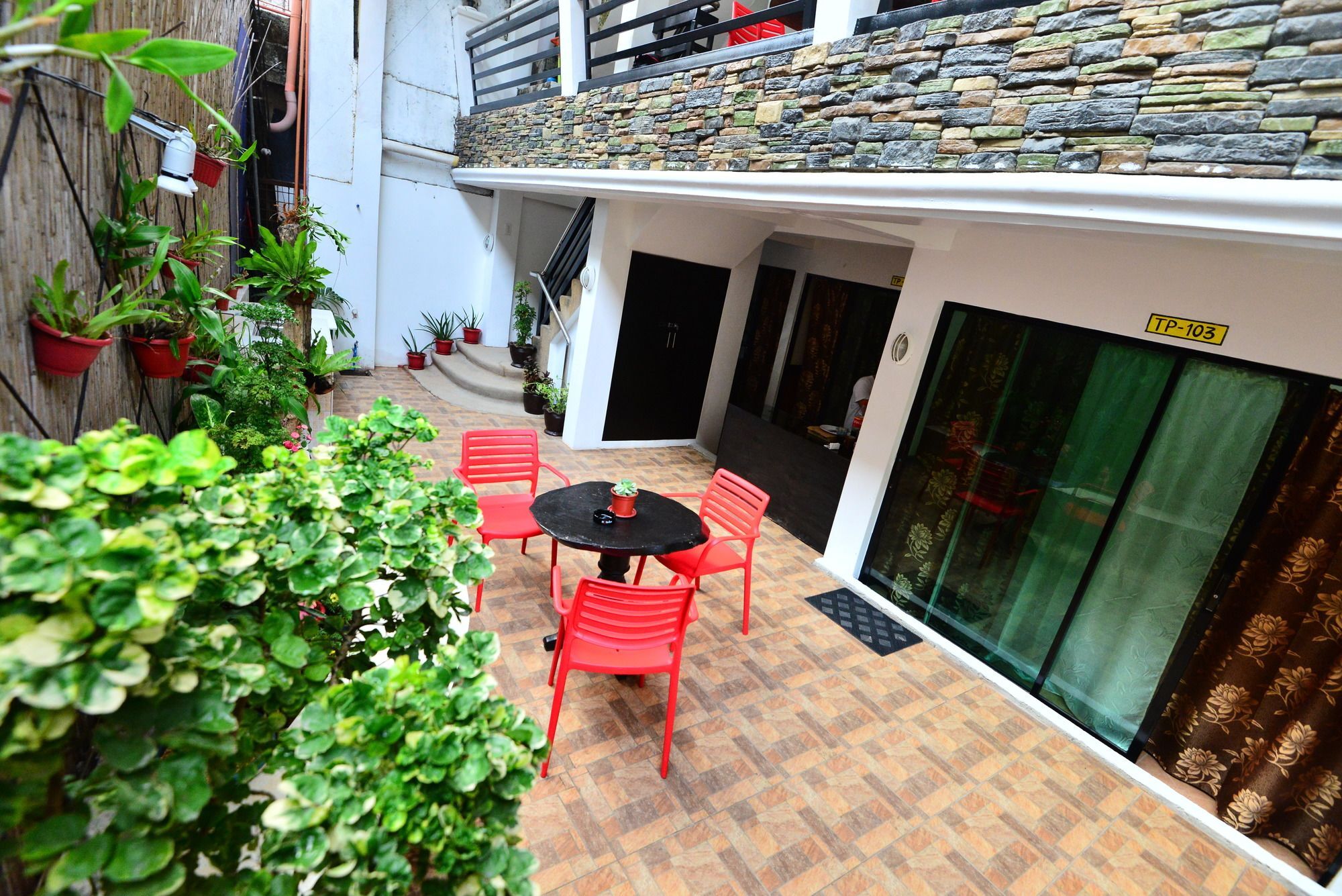 Hostel Travellers Pad Boracay Balabag  Exterior foto